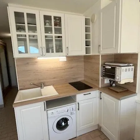 593 4 Pers Port Soleil Vue Piscine