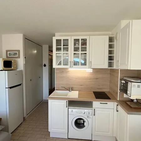 593 4 Pers Port Soleil Vue Piscine *